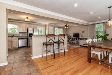 15-web-or-mls-2143 SARATOGA CT FINAL --4