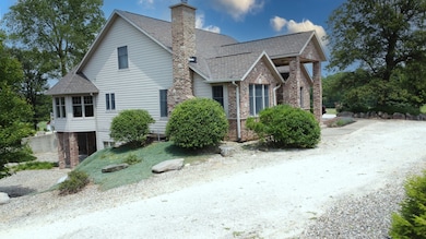 1897 N 2500 Rd E, Watseka, IL 60970 - photo 5