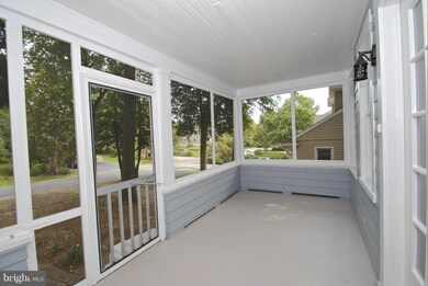 12 Upshur Ave, Annapolis, MD 21403 - photo 3