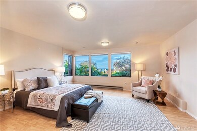 9828 Cherry St, Edmonds, WA 98020 - photo 5