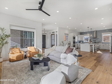 296 E 230 N, Midway, UT 84049 - photo 4