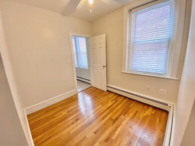 242 North St unit 3, Boston, MA 02113 - photo 7
