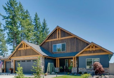 2 Front of Home.jpg-FULL
