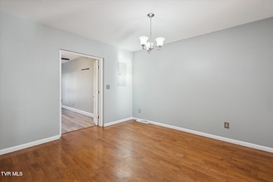 114 Colt Ln unit 6, Johnson City, TN 37601 - photo 6