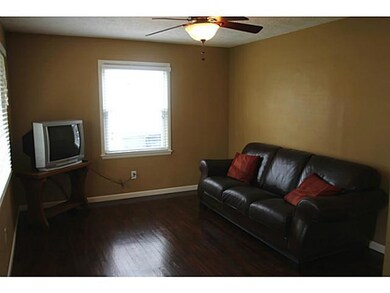 1350 Acton Rd, Columbus, OH 43224 - photo 4