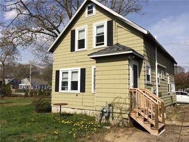 1099 Bullocks Point Ave, Riverside, RI 02915 - photo 5