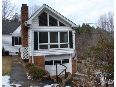 Living with garage below