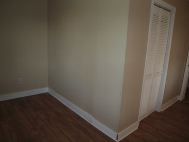 513 Adwolfe Rd, Marion, VA 24354 - photo 6