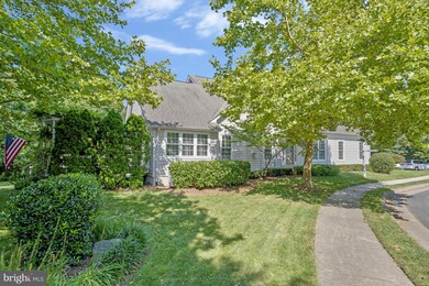 25685 Tremaine Terrace, Chantilly, VA 20152 - photo 4