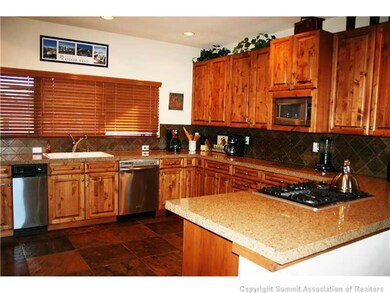 Kitchen. Large kitchen with granite, wood cabinets