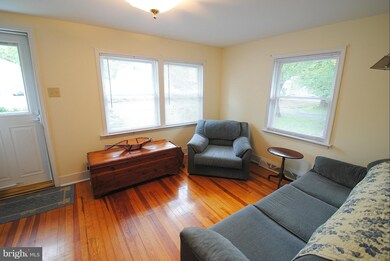 1618 Chesapeake Ln, Edgewater, MD 21037 - photo 4