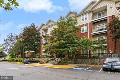 The Gates Of McLean unit 10408, McLean, VA 22102 - photo 3