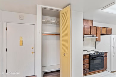 07 - 836 M St #301