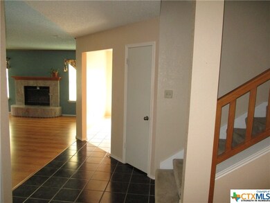 1612 E Robertson Ave, Copperas Cove, TX 76522 - photo 2