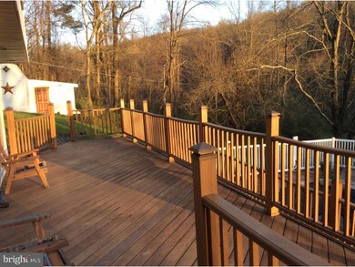 588 Westley Rd, Mohnton, PA 19540 - photo 3