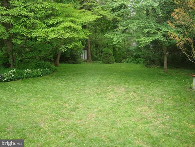 409 Range Rd, Towson, MD 21204 - photo 2