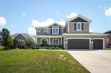 1709 SW Kendall Dr, Lees Summit, MO 64082 - photo 2