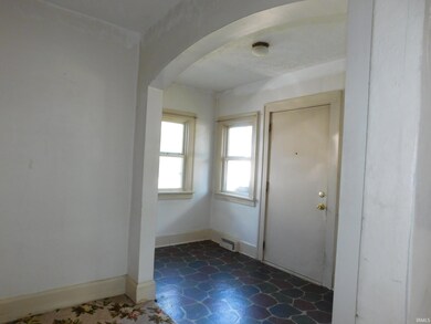 301 N Light St, Muncie, IN 47303 - photo 5