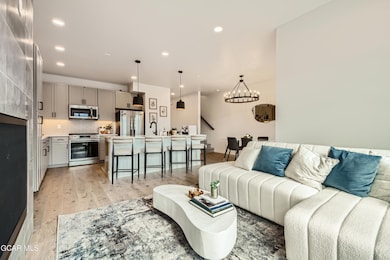 1305 James Drive - Print Quality - 005 -