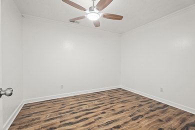 2419 Parkview Dr, Pearland, TX 77581 - photo 5