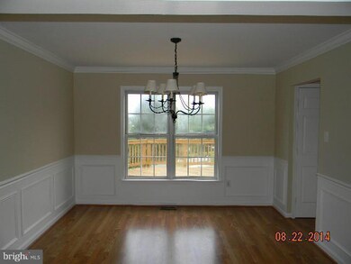 1050 Caren Dr, Sykesville, MD 21784 - photo 2
