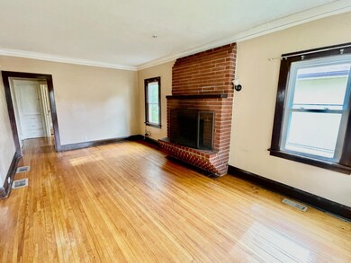 1622 Upton Ave N, Minneapolis, MN 55411 - photo 2