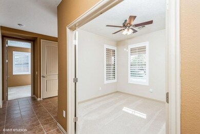 11_1210NSpringValleyDr_2021_LowRes