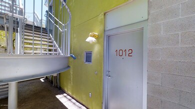 Entry View
