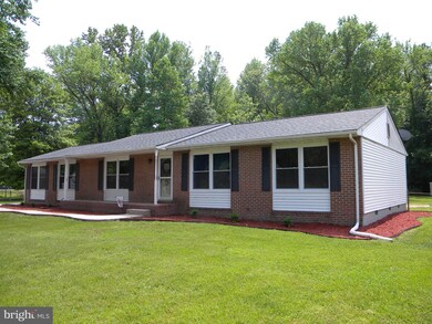 4480 Willow Tree Ln, King George, VA 22485 - photo 2