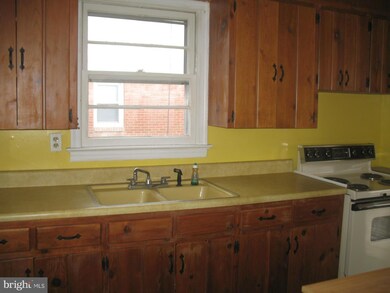 930 Briscoe St, Culpeper, VA 22701 - photo 3