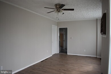 831 S 2nd St, Millville, NJ 08332 - photo 6