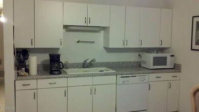 Cota - Kitchen 2