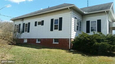 8235 Millstone Rd, Hancock, MD 21750 - photo 4