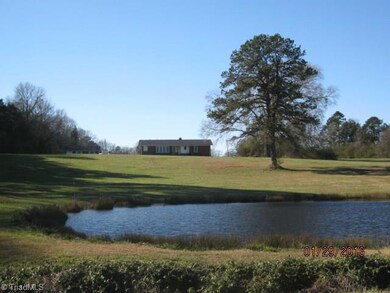 2324 Fairview Farm Rd, Asheboro, NC 27205 - photo 6