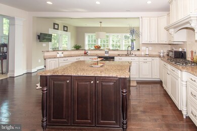 214 Bottsford Ave, Upper Marlboro, MD 20774 - photo 4