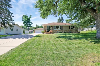 6017 Yukon Ave N, New Hope, MN 55428 - photo 2