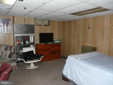 1152 Pelham Wood Rd, Parkville, MD 21234 - photo 2