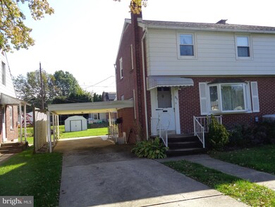 211 Old Fritztown Rd, Reading, PA 19607 - photo 2