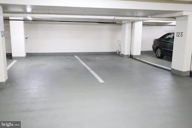 The Rotonda unit 807 AND 809, McLean, VA 22102 - photo 2