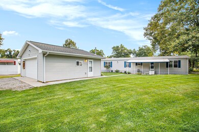 006_839_pine_island_dr_coldwater_mi_4903