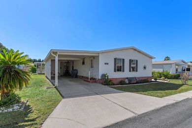 1062 SE Plumbob Way unit 422, Crystal River, FL 34429 - photo 2