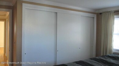 MB CLOSET