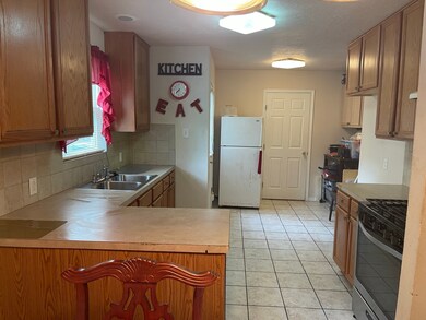 10317 Onslow St, Houston, TX 77016 - photo 7
