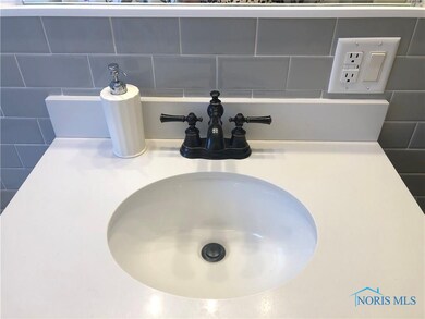 2710 127th St, Toledo, OH 43611 - photo 6