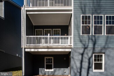 18240 Moss Garden Rd, Dumfries, VA 22026 - photo 6