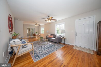 53 Midland Ave, Berwyn, PA 19312 - photo 4