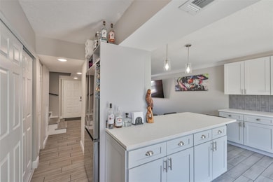 2011-A S Carolina Ave, Tampa, FL 33629 - photo 5