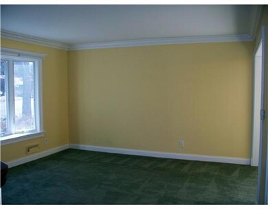 77 Mary Ln, Riverside, CT 06878 - photo 2