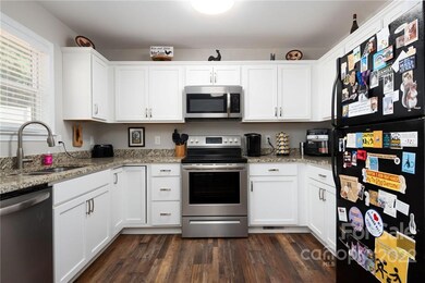 3812 Branding Iron Dr, Gastonia, NC 28052 - photo 7