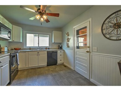 415 W Poplar St, Johnson City, TN 37604 - photo 7